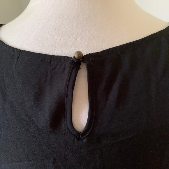 Merona black flutter neck tank size XL - Picture 4 of 5